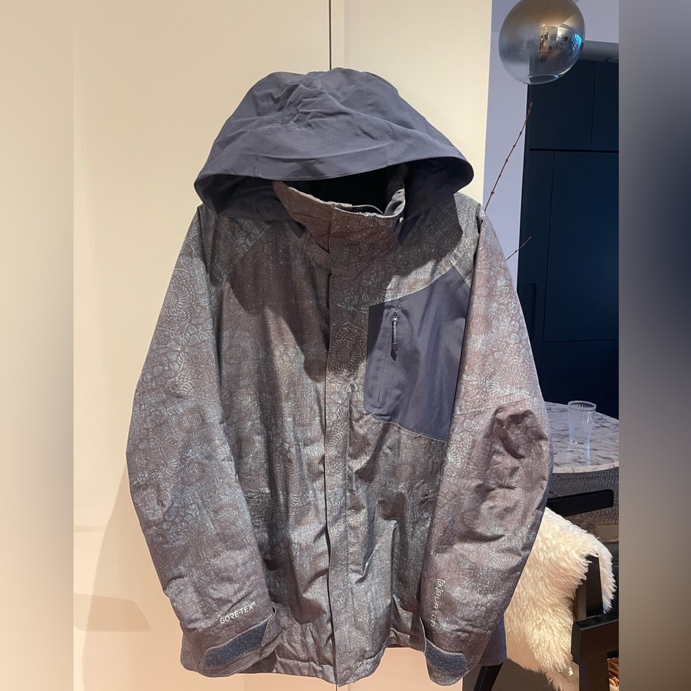 Burton AK Gore-Tex 2L Embark Jacket